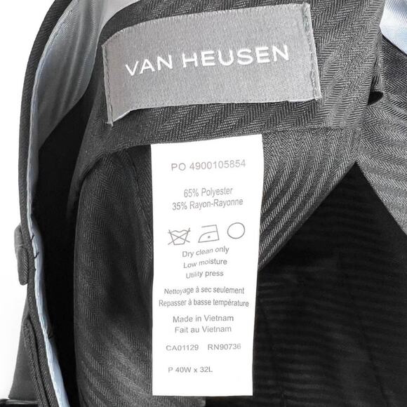 Van Heusen Black Pleated Trousers 40x32 Formal Dress Pants - Picture 2 of 8